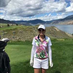 Meet your Posher, Carolyn